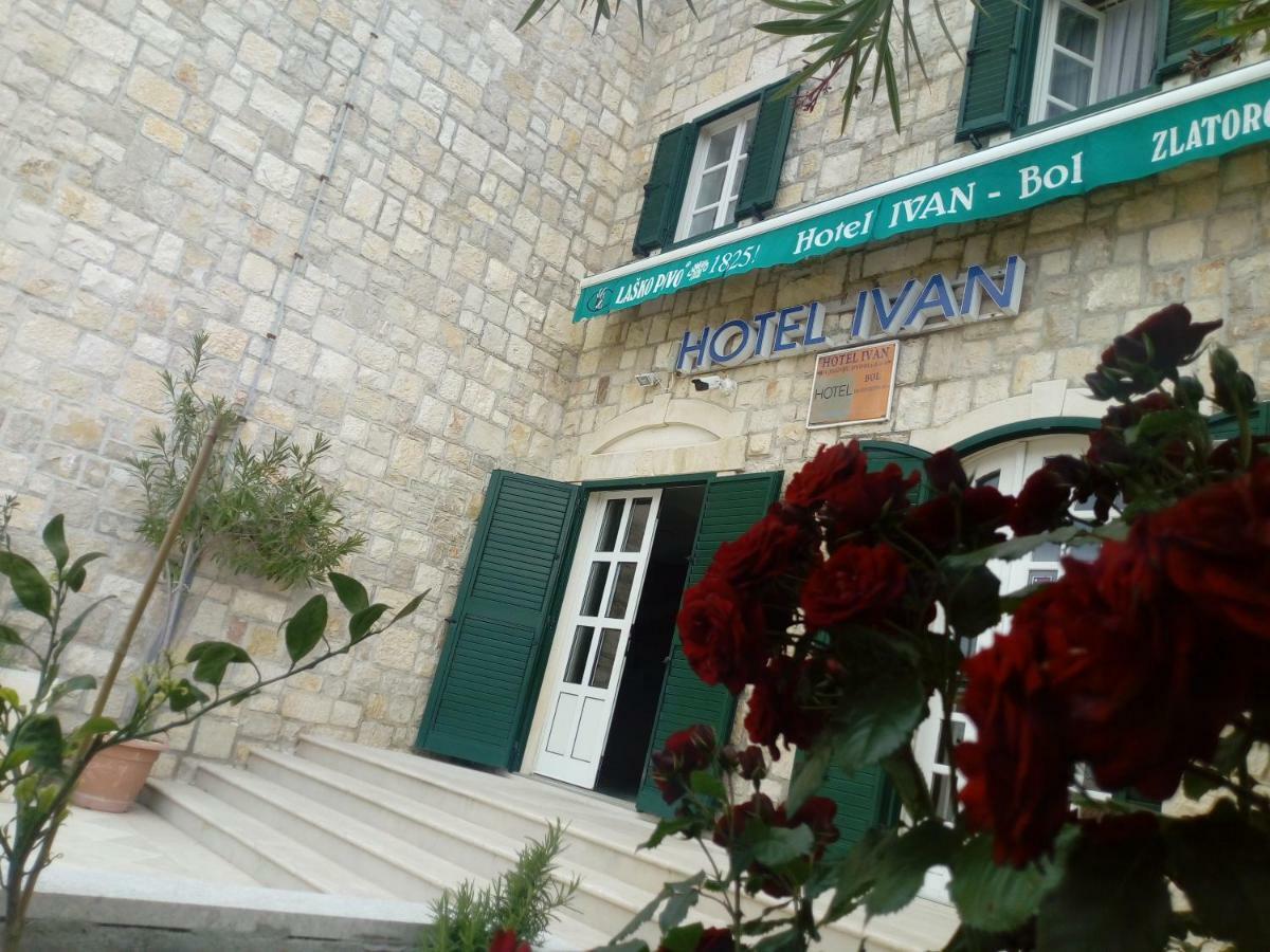Hotel Ivan Dujmovic Dvori Bol Exterior photo